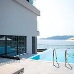 Katamare Hotel